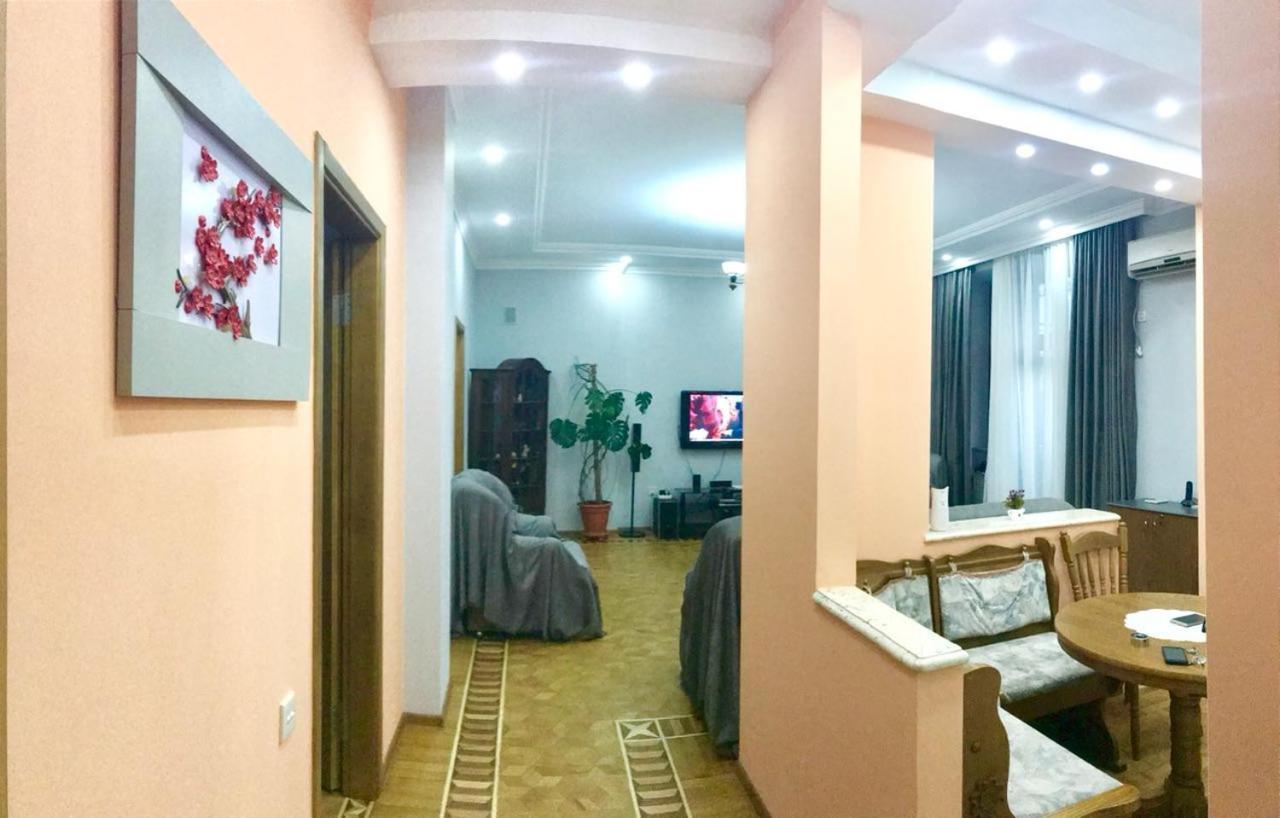 דירות Calm Center Of באקו מראה חיצוני תמונה